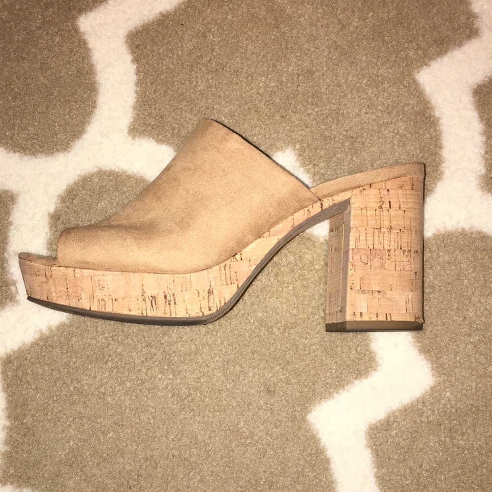 Suede block heel clogs